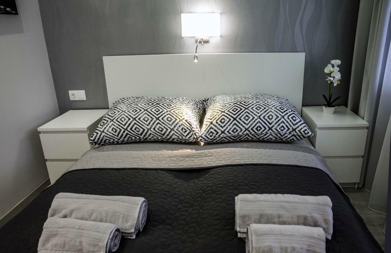 Downtown Dream Apartmans Сегед Экстерьер фото